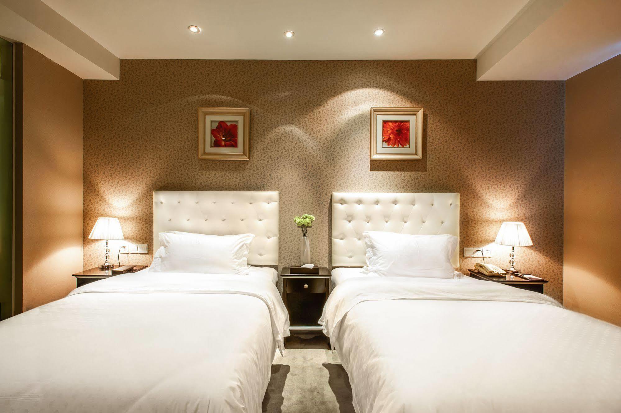 Chengdu Xuanya Yingyue Hotel Екстериор снимка